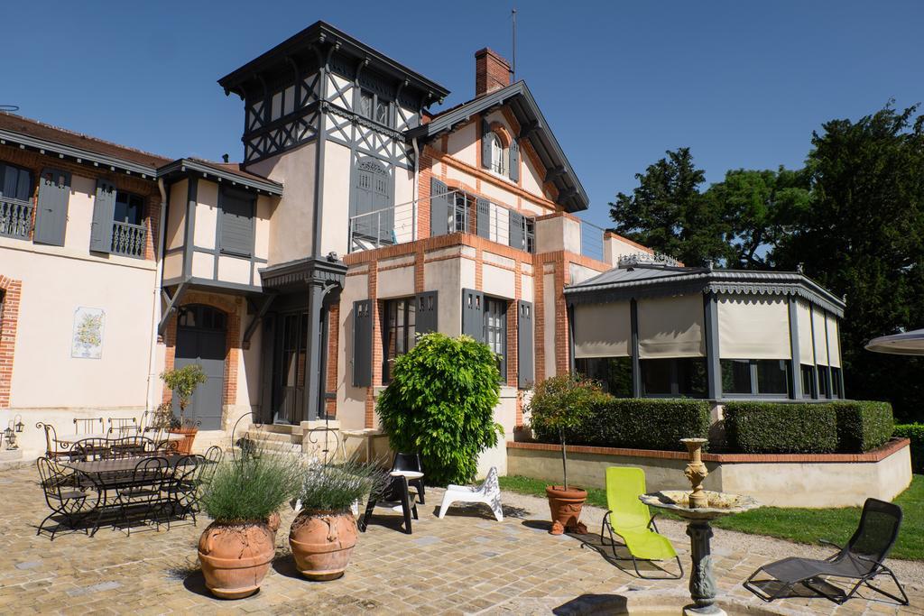 Guesthouse Domaine Du Chalet Chigny-les-Roses Екстер'єр фото